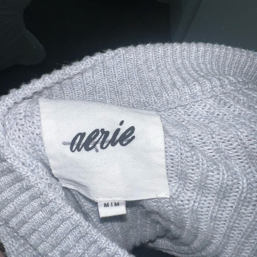 NWOT Aerie Cozy Gray Ribbed Button up Henley Sweater Sz M - Picture 4 of 4